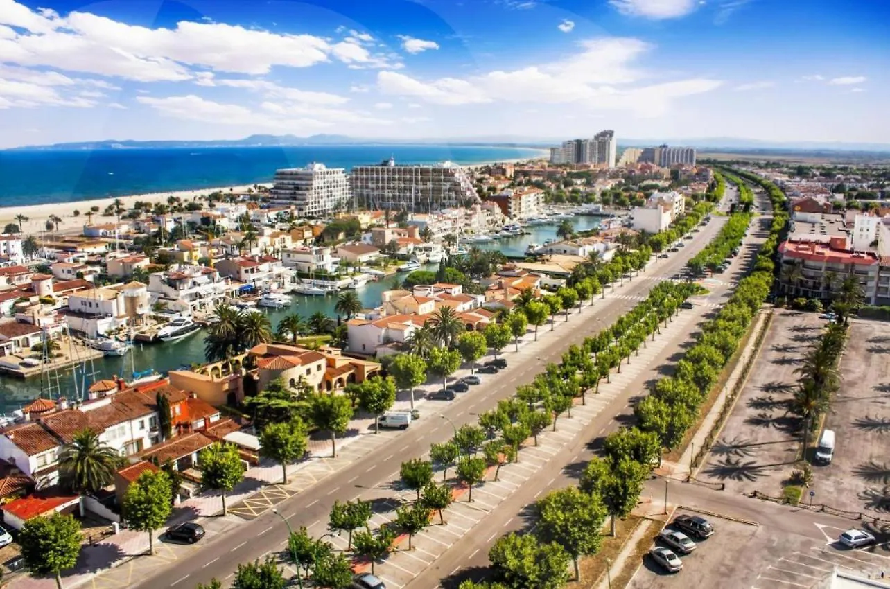 Elegante Estudio Frente Al Canal Con Terraza Ampuriabrava Apartamento