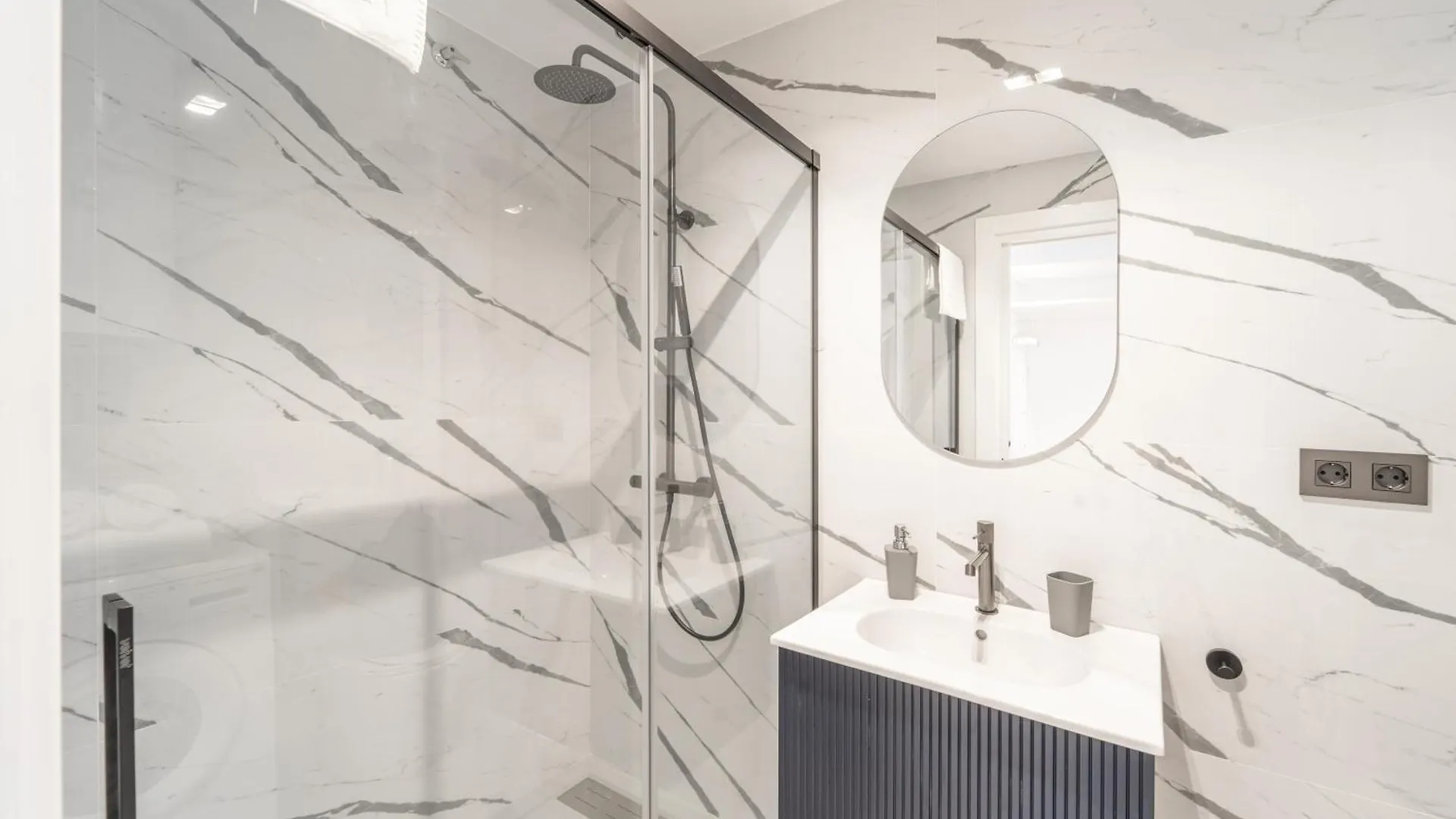 Elegante Estudio Frente Al Canal Con Terraza Empuriabrava Appartement